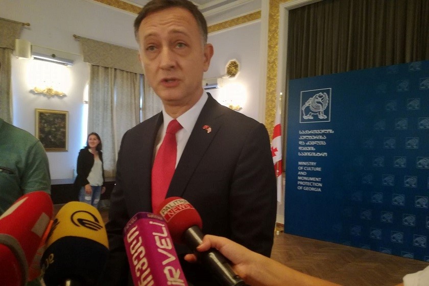 ზეკი ლევენტ გუმრუქჩუ
თურქეთის ელჩი 