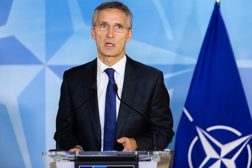 იენს სტოლტენბერგი