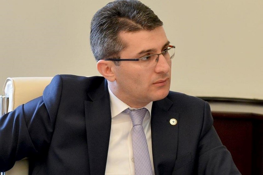 მამუკა მდინარაძე