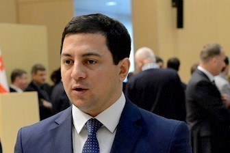 არჩილ თალაკვაძე