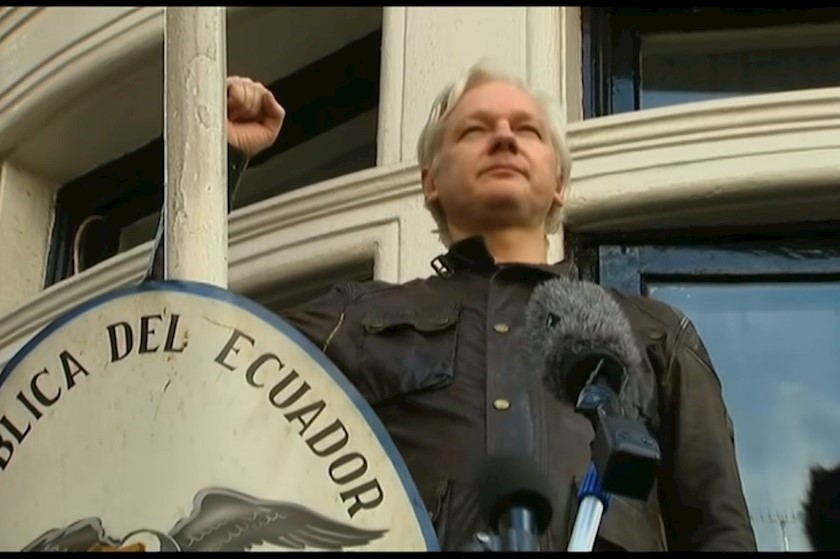 ჯულიან ასანჟი