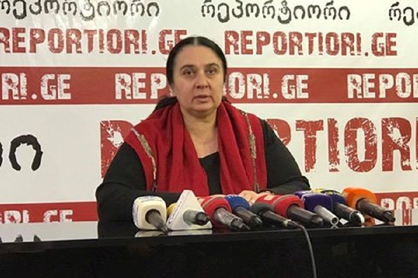 ნანა კაკაბაძე