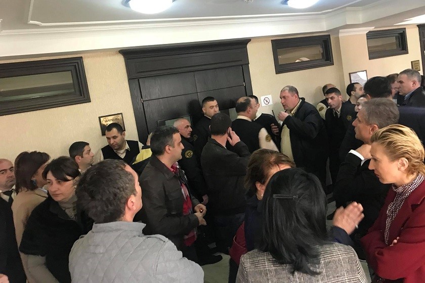 სასამართლო 