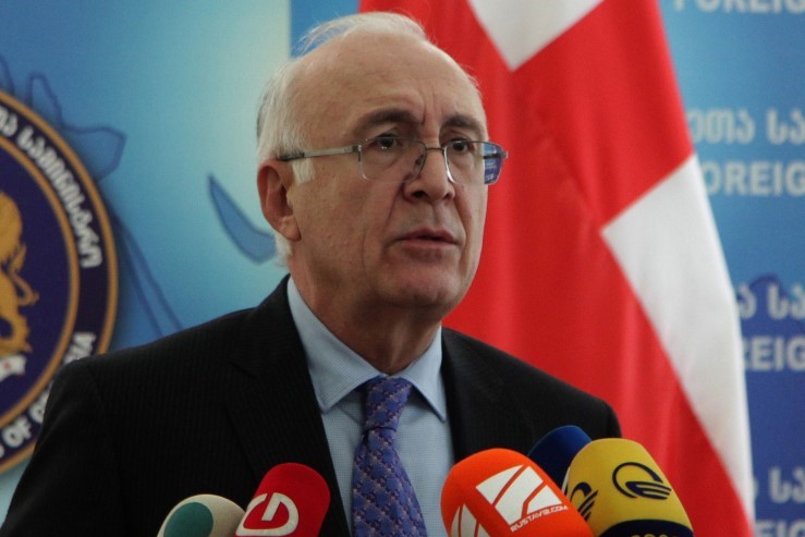 ზურაბ აბაშიძე