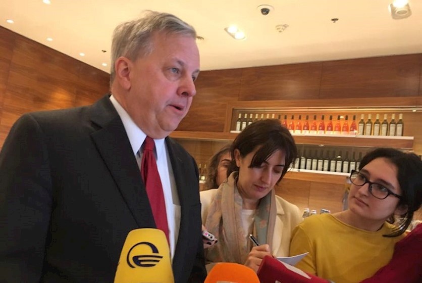 იან კელი