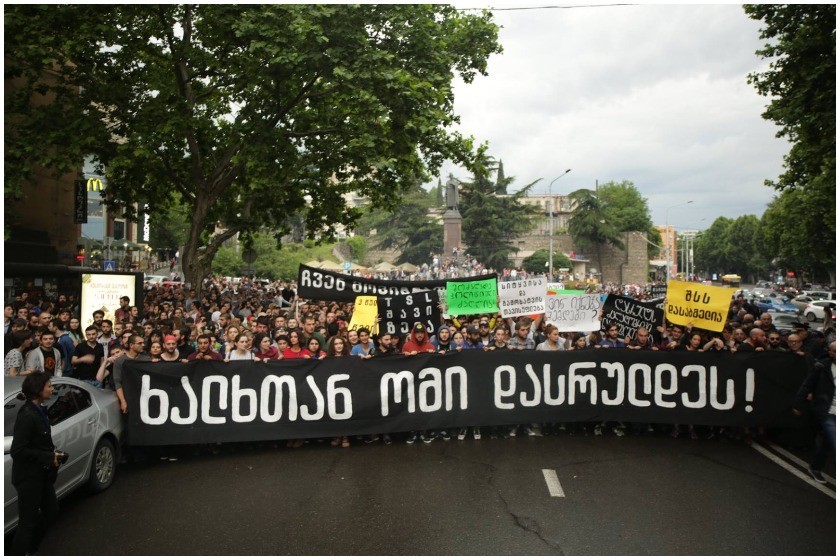 თეთრი ხმაურის მოძრაობა