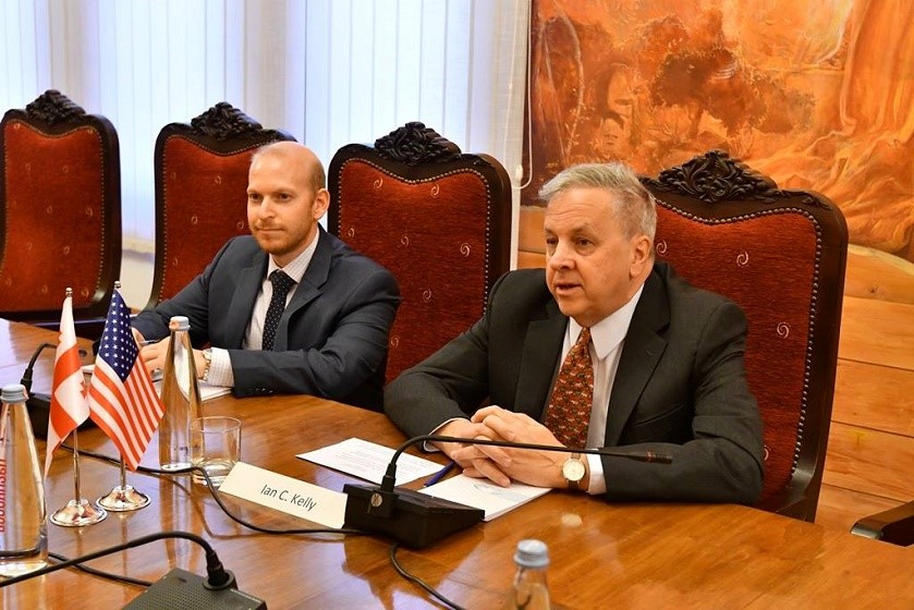 იან კელი