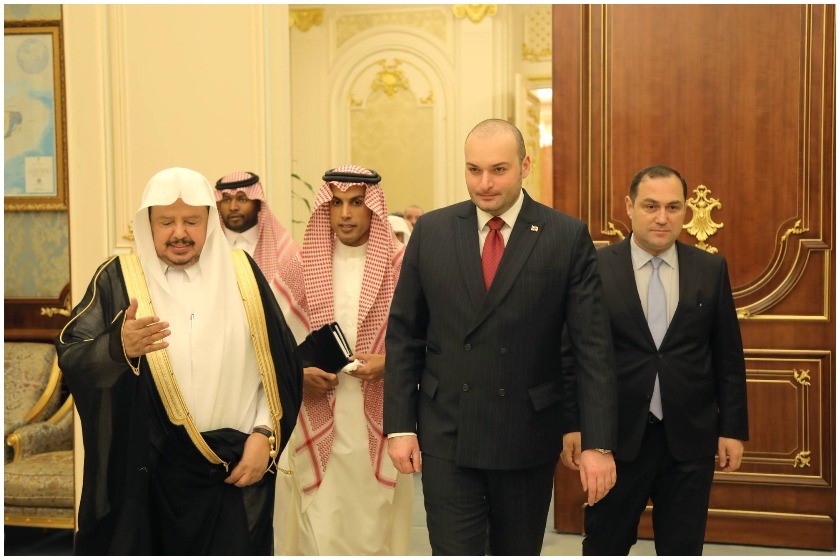 მამუკა ბახტაძე
აბდულა იბნ მუჰამად ალ აშ-შეიხი