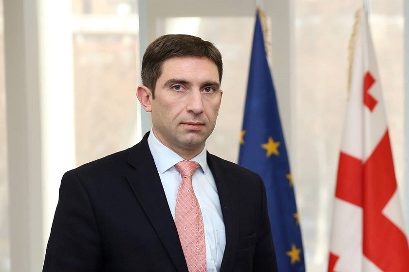 პაპუნა უგრეხელიძე