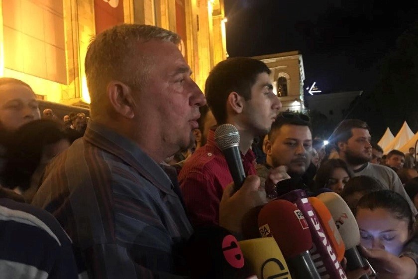 დავით დადუნაშვილი
