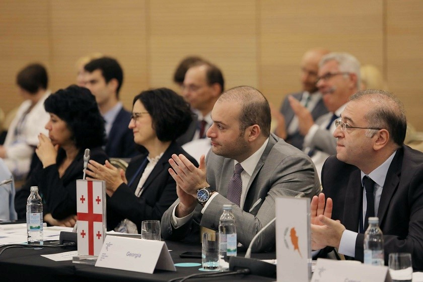 მამუკა ბახტაძე