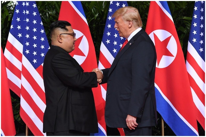 კიმ ჩენ ინი
დონალდ ტრამპი