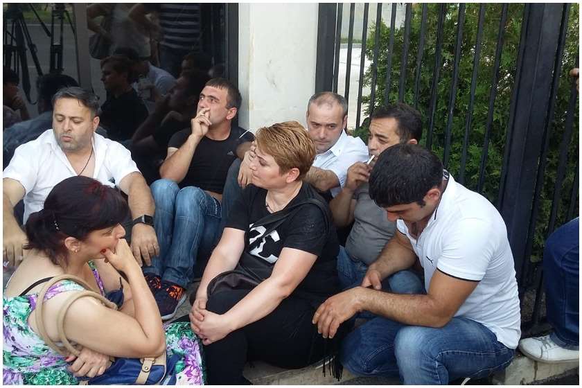 ზვიად კუპრავა და ზაზა სარალიძის
ახლობლები