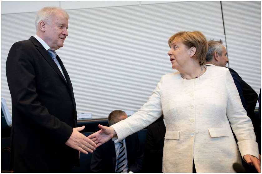 ჰორსტ ზეეჰოფერი
ანგელა მერკელი 
