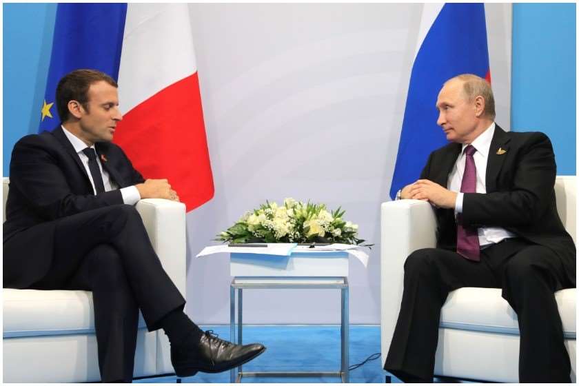 ემანუელ მაკრონი
ვლადიმერ პუტინი