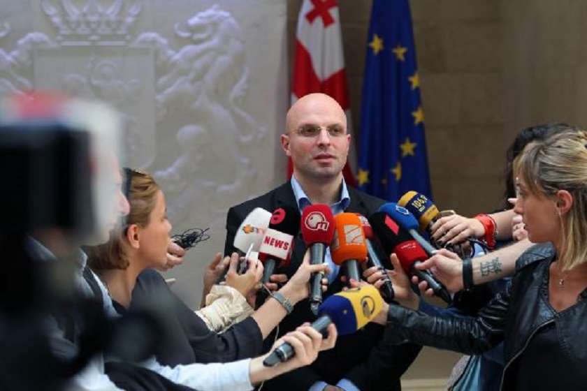 შალვა თადუმაძე