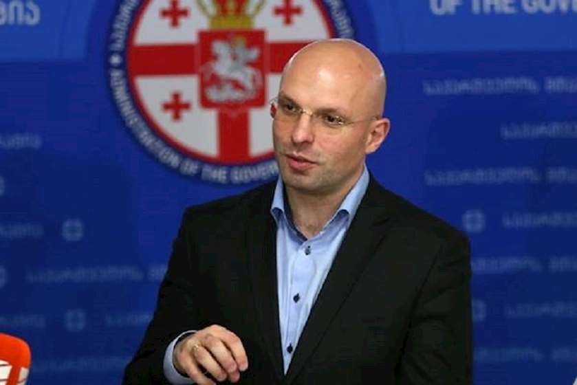 შალვა თადუმაძე