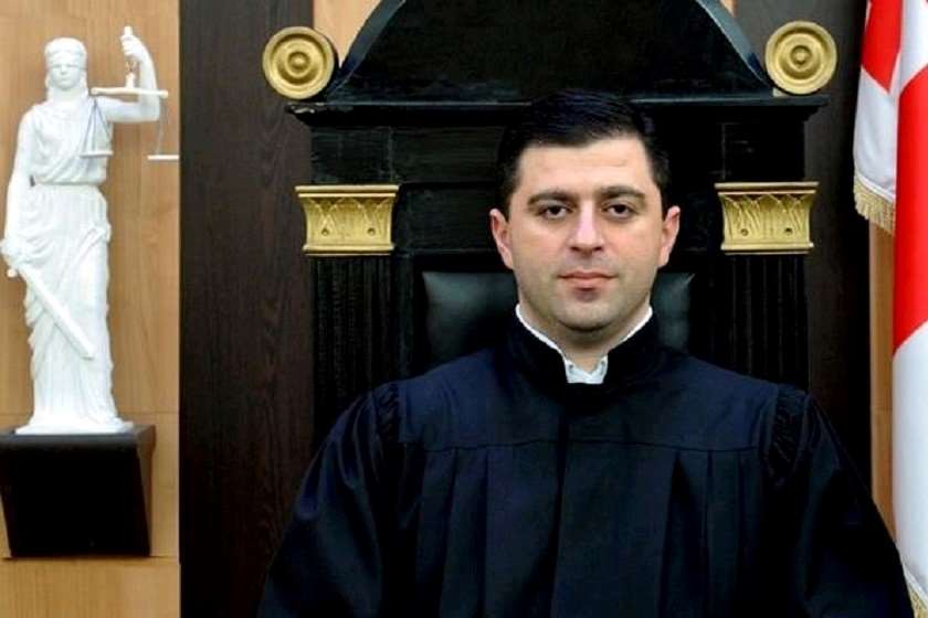 მამუკა ახვლედიანი