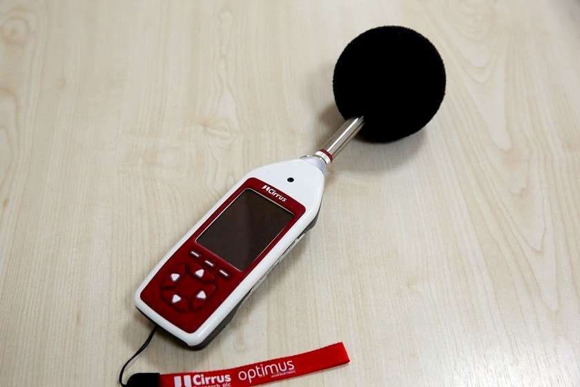 ხმაურის საზომი 
მოწყობილობა