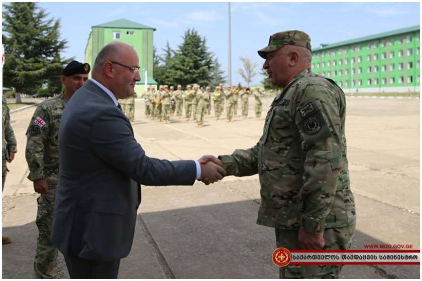 ლევან იზორია
ალექსანდრე კიკნაძე