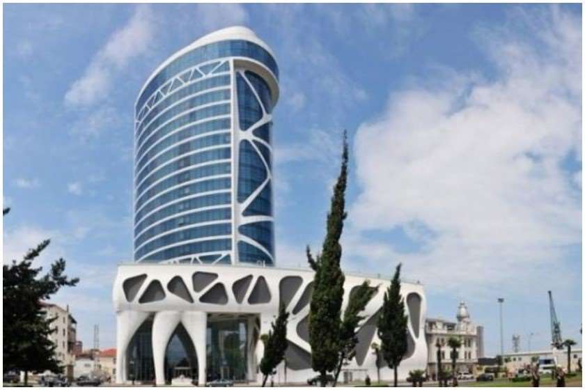 სასტუმრო „ველმონდი“