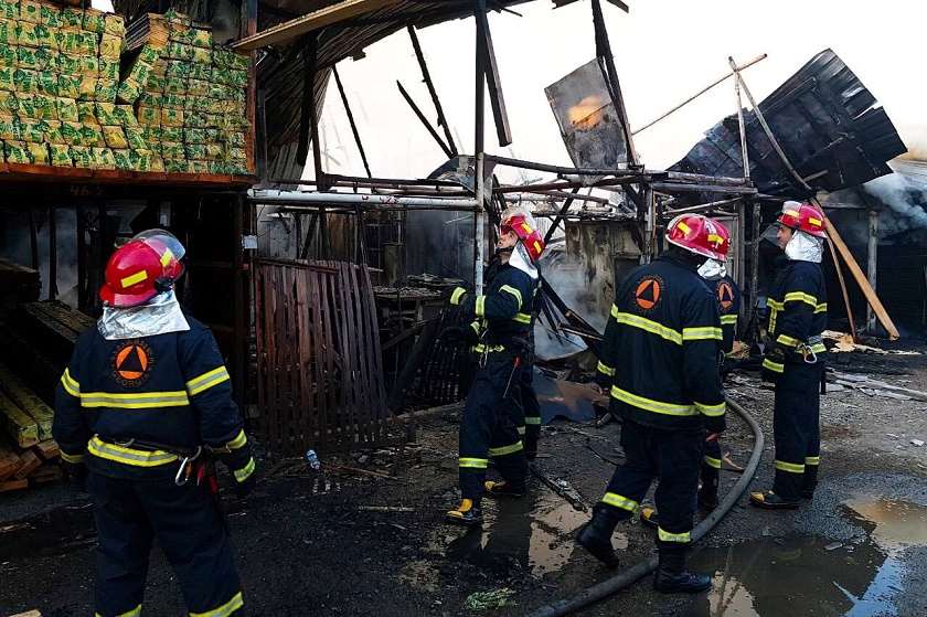 მეხანძრეები