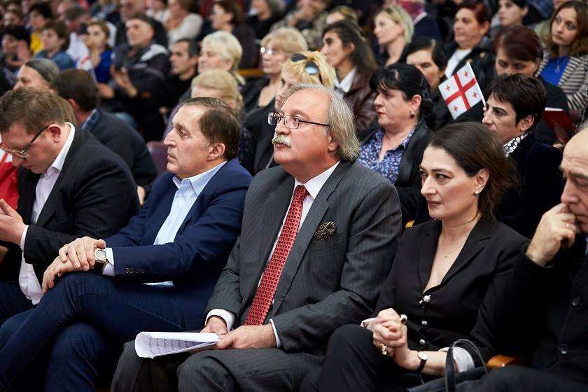 გრიგოლ ვაშაძე