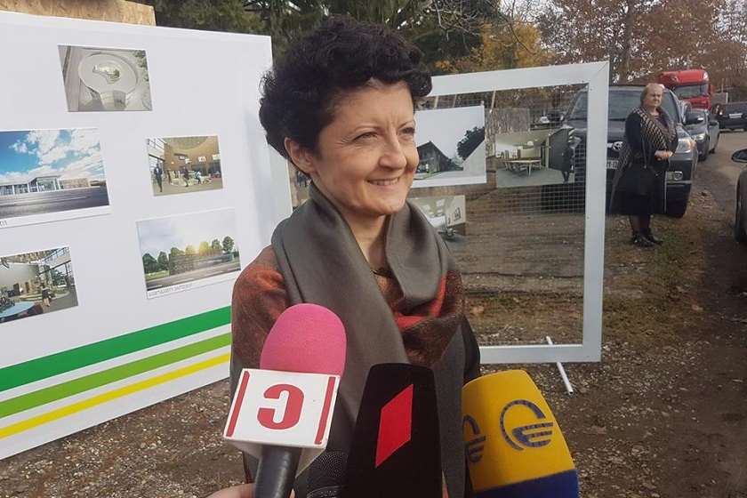 თეა წულუკიანი