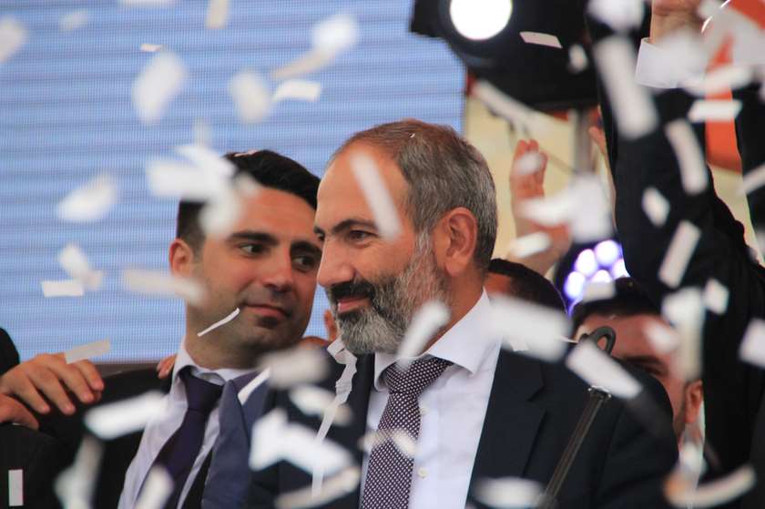 ნიკოლ ფაშინიანი