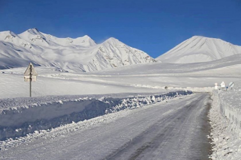 თოვლიანი გზა
