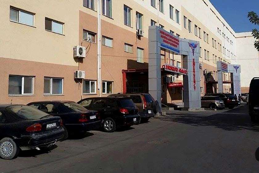 ექიმის ცემა