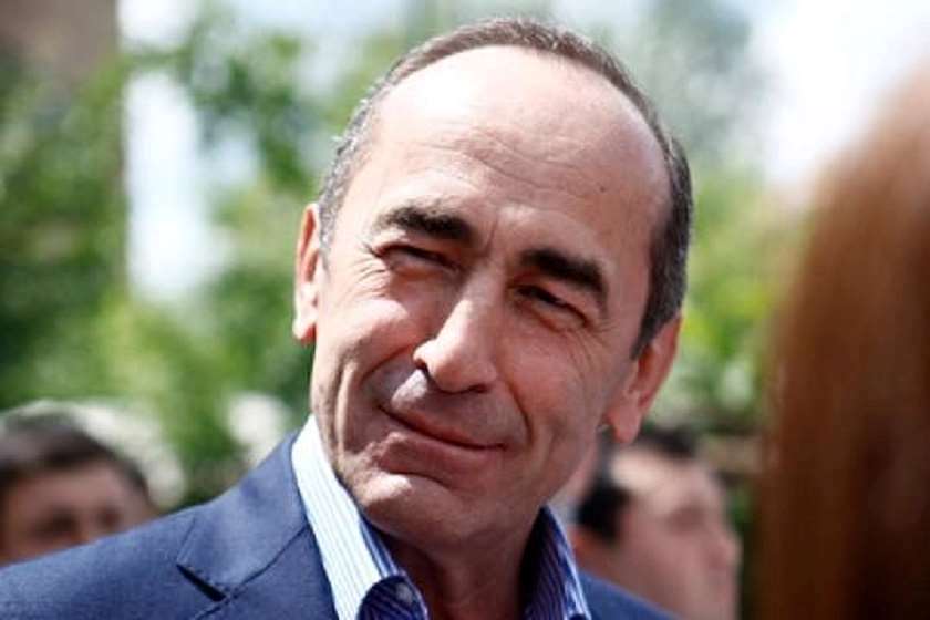 რობერტ ქოჩარიანი