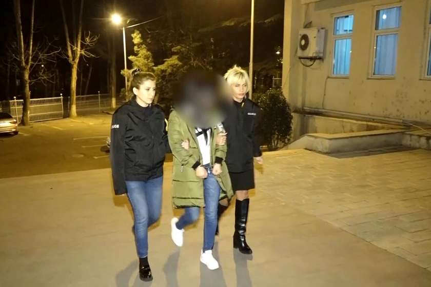 პოლიცია