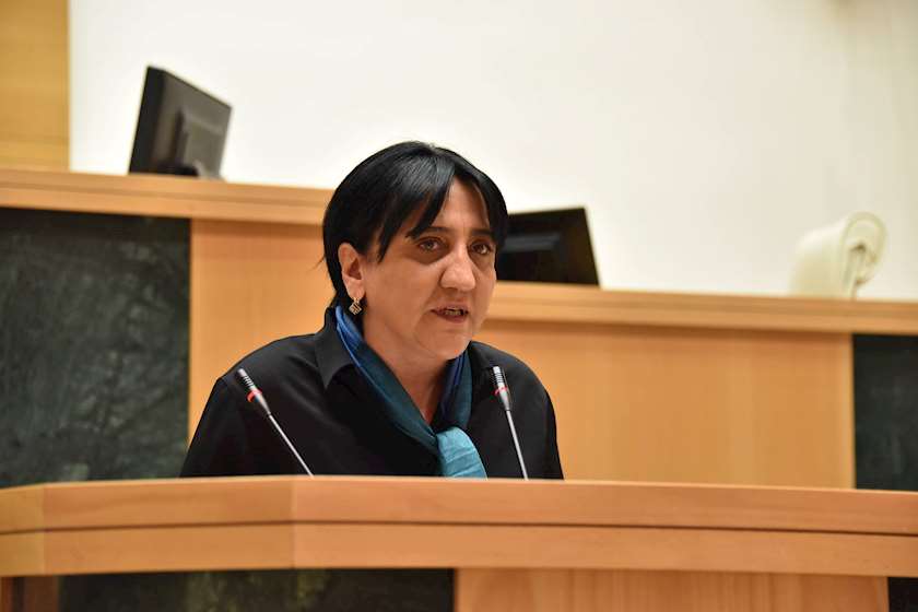 ირმა ინაშვილი