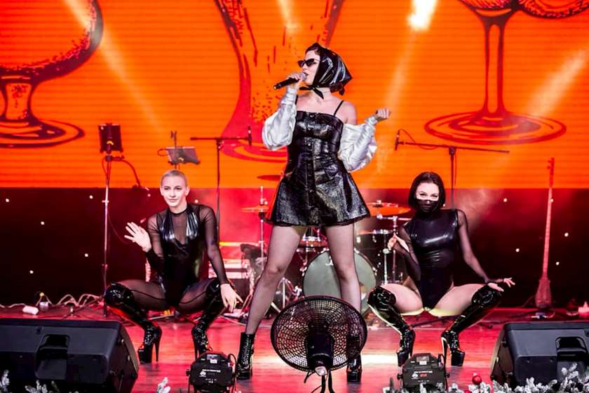 უკრაინელი მომღერალი Maruv 