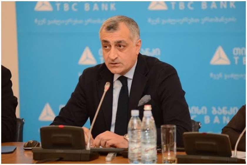 მამუკა ხაზარაძე