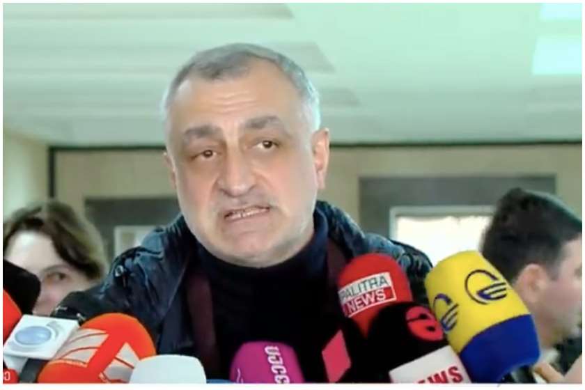 მამუკა ხაზარაძე