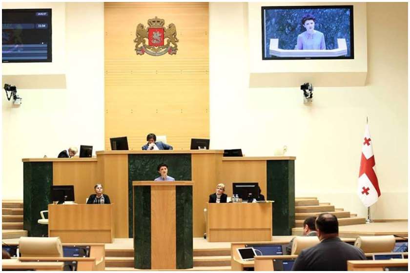 თეა წულუკიანი