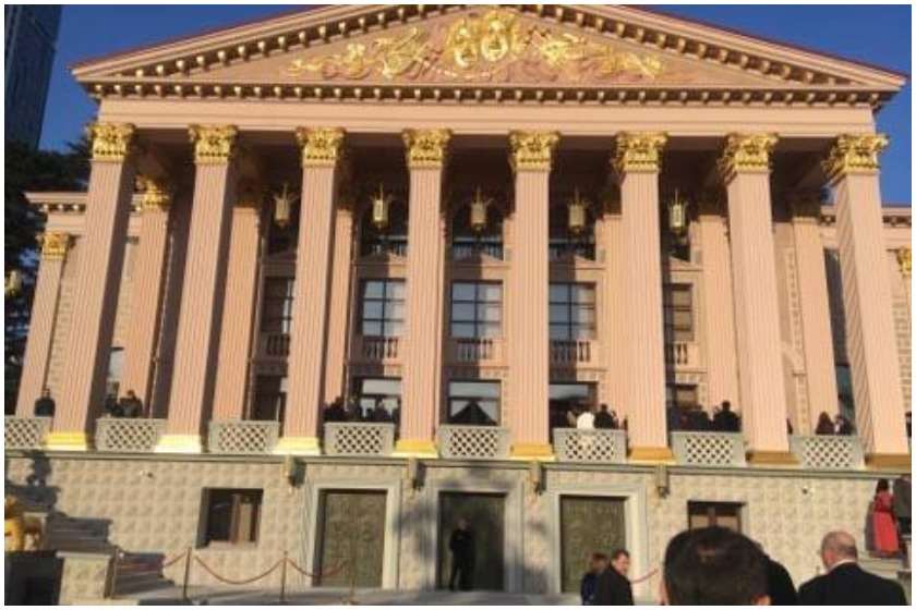 ბათუმის დრამატული თეატრი