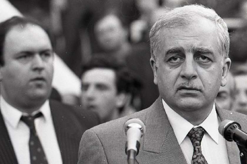 ზვიად გამსახურდია