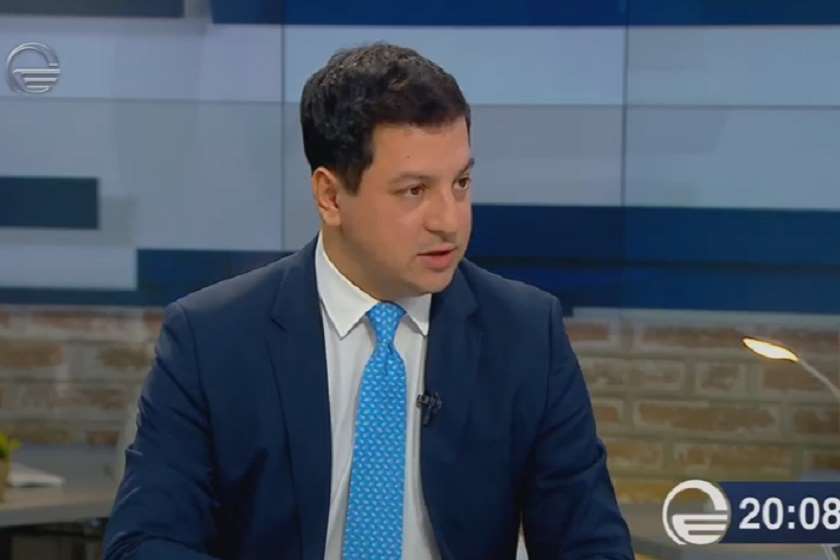 არჩილ თალაკვაძე