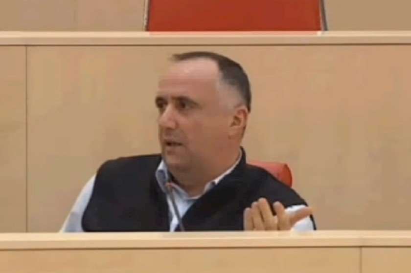 აკაკი ბობოხიძე