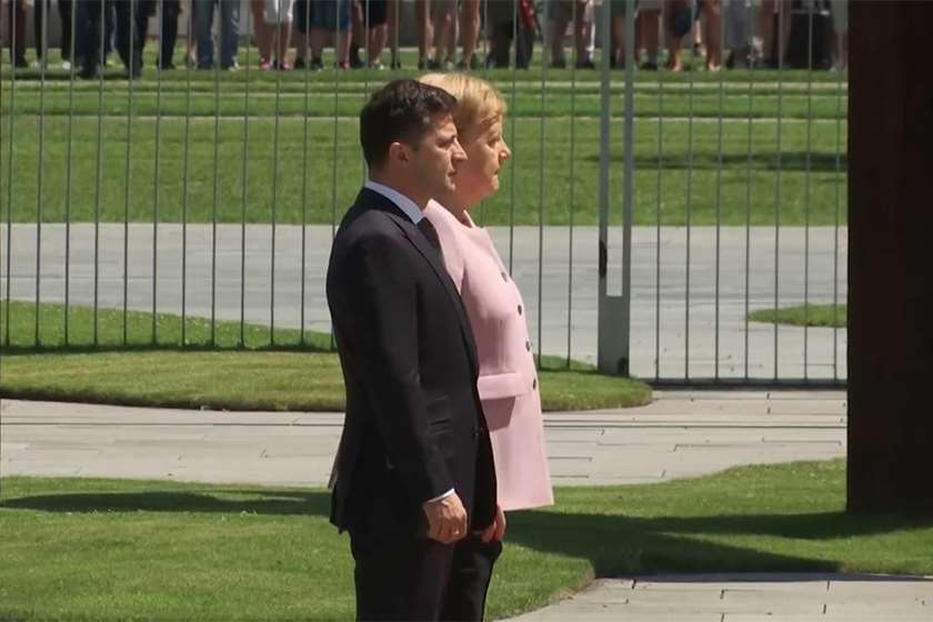 ვოლოდიმირ ზელენსკი და ანგელა მერკელი