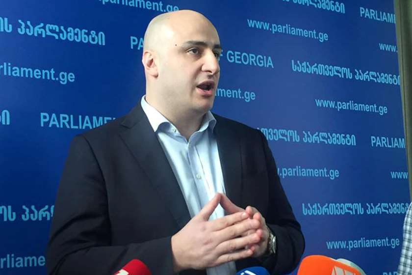 ნიკა მელია