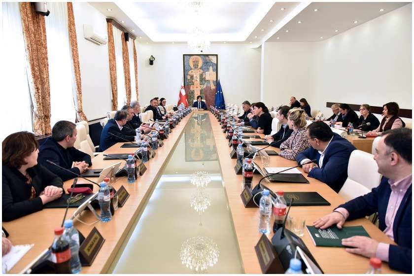 პოლიტიკა