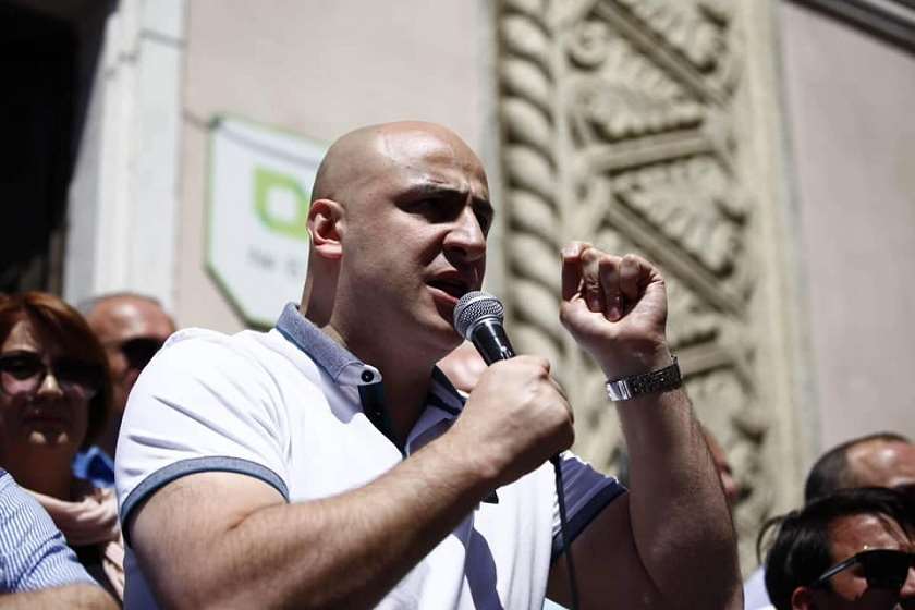 ნიკა მელია