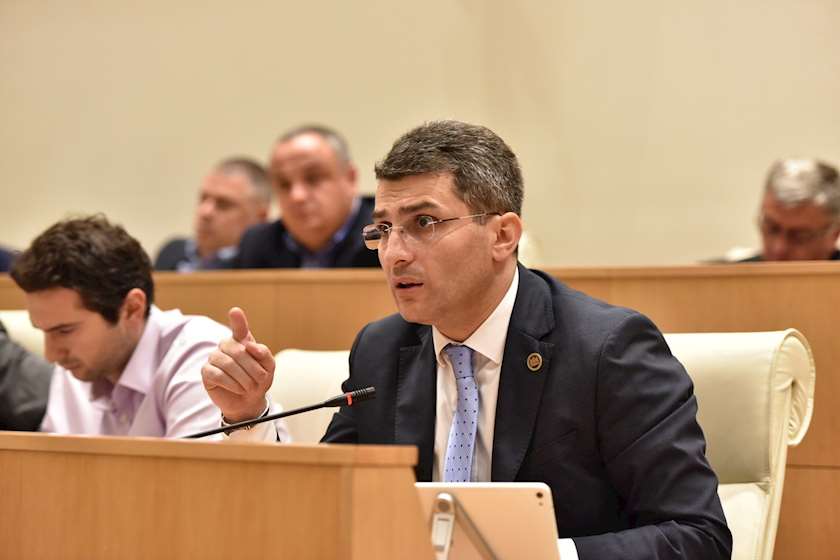 მამუკა მდინარაძე