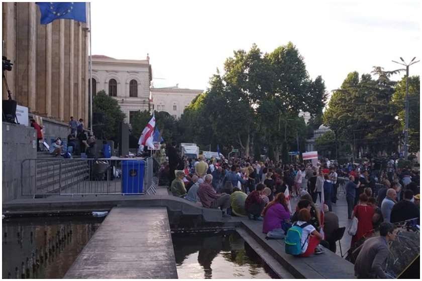 რუსთაველის გამზირი