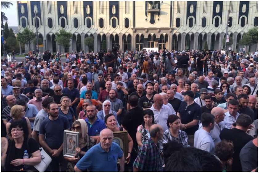 აქცია რუსთაველის გამზირზე