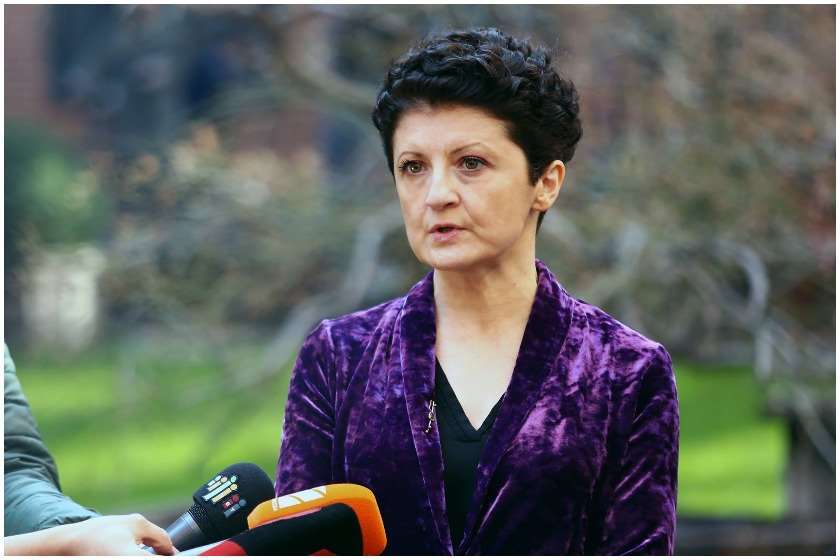 თეა წულუკიანი